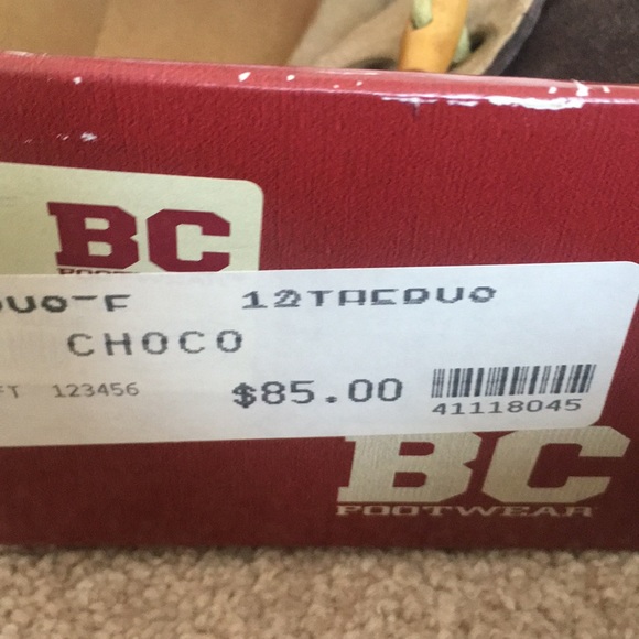 BC FOOTWEAR SIZE 10 shoes - Picture 3 of 3